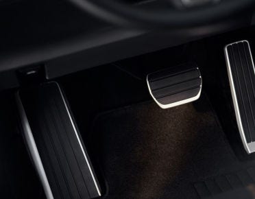 Accesorios para el Mazda CX-50 2026  –  Pedales deportivos
