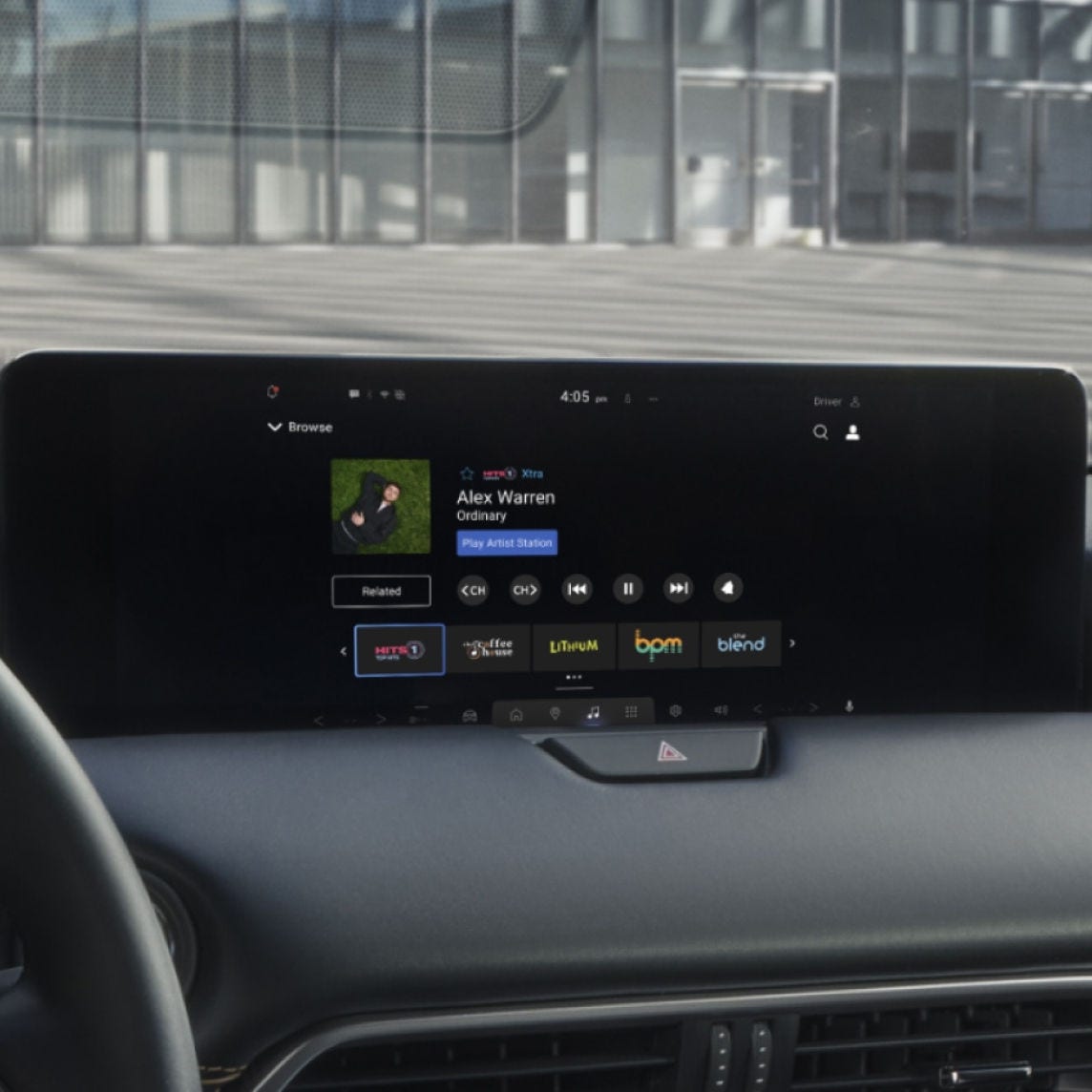 Mazda CX-90 PHEV – Available SiriusXM® Radio