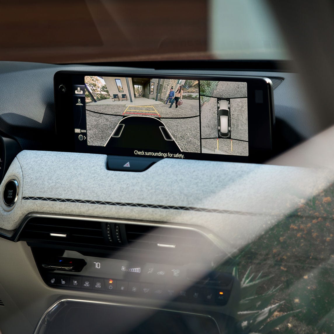 2026 Mazda CX-90 Safety – 360º View Monitor with See-Through View