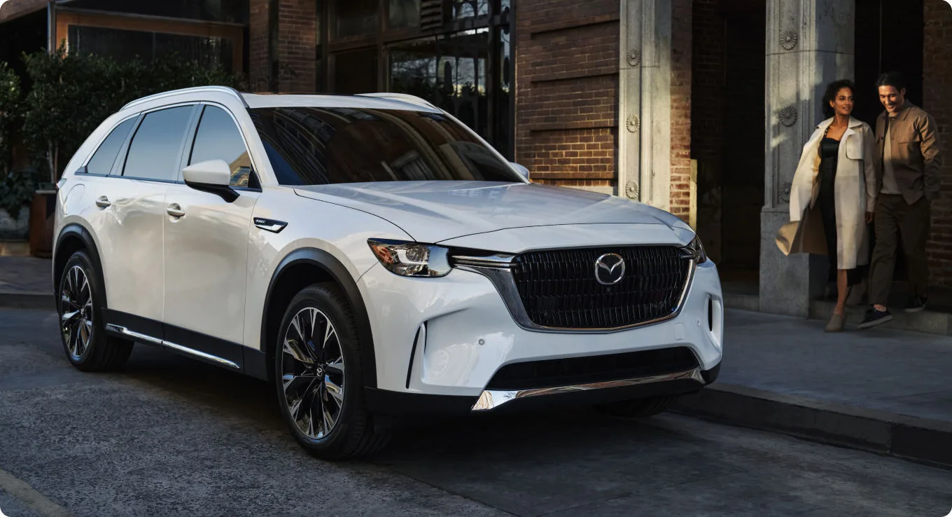 2026 Mazda CX-90 PHEV – Elegant Styling 