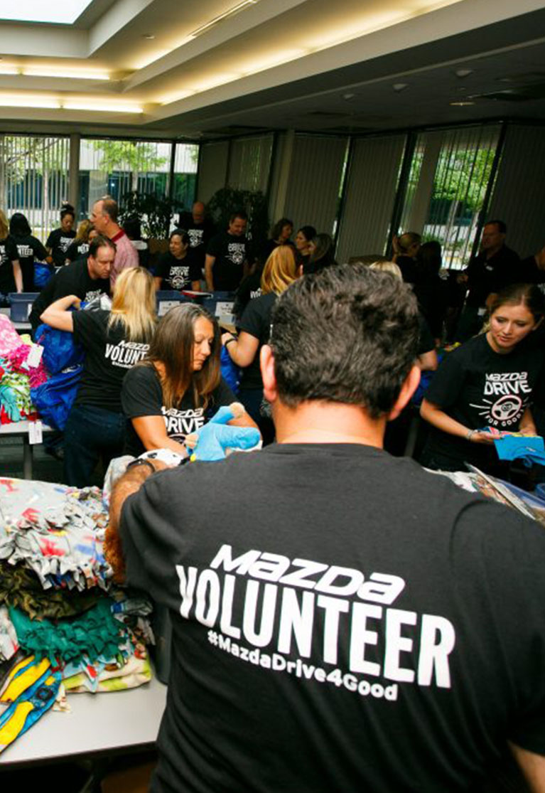 Mazda Volunteers  –  Drive for Good