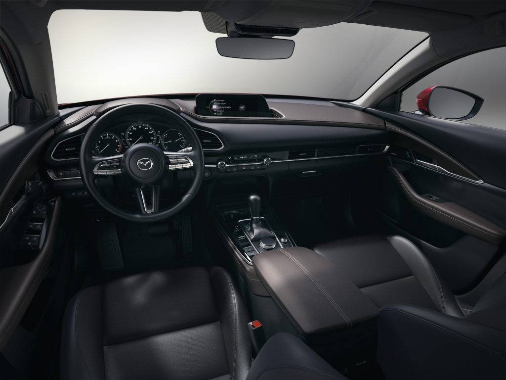 Interior de la cabina del Mazda CX-30