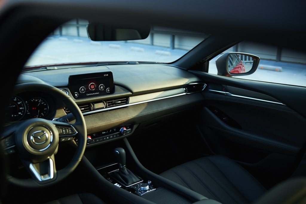 Mazda 6 Cabin Interior
