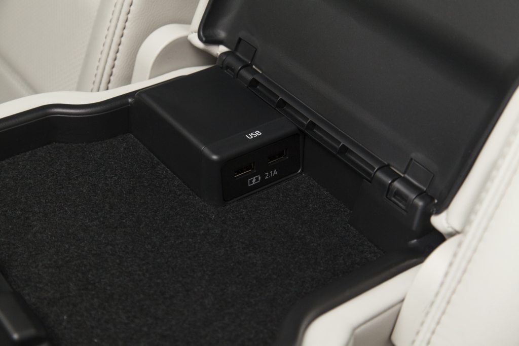  Mazda CX-5 USB Charging Ports