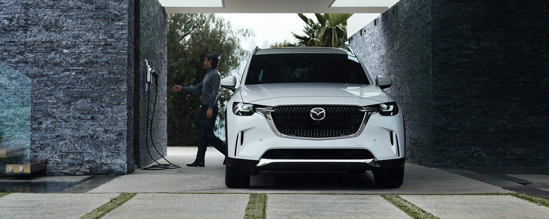 Vehículos eléctricos híbridos enchufables (PHEV)  –  Mazda CX-90 PHEV
