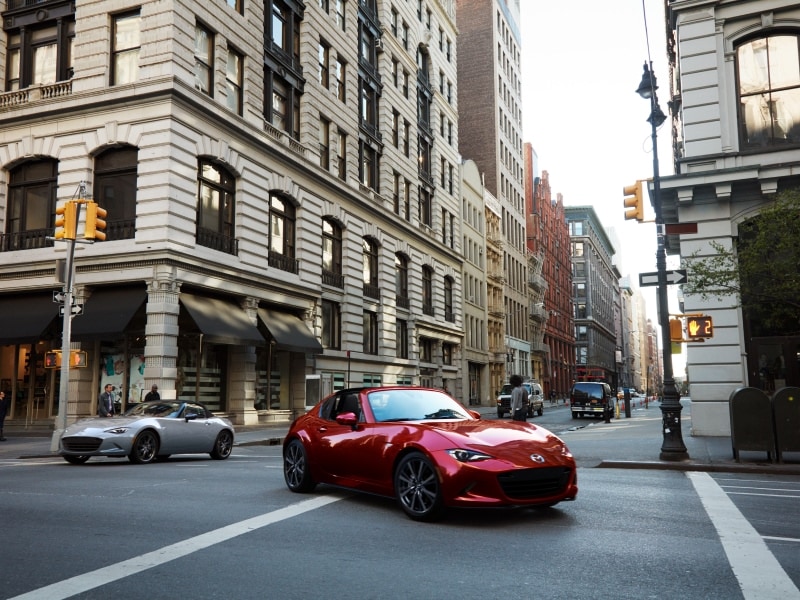What Is a Blind Spot Monitor in a Car?  –  Mazda MX-5 Miata Sports Car