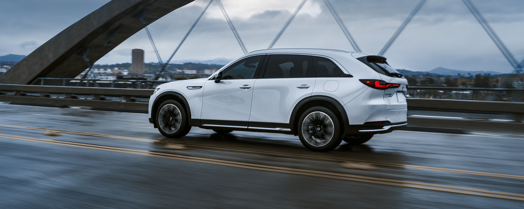 ¿Cómo funcionan los PHEV?  –  Mazda CX-90 PHEV
