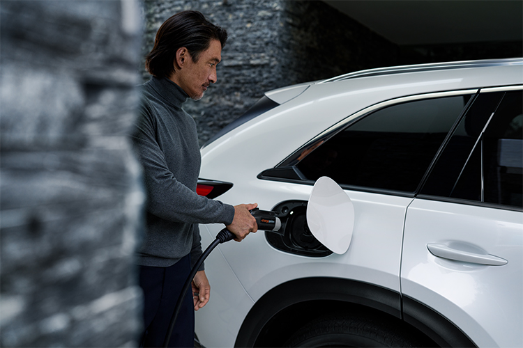 Cómo cargar tu auto eléctrico  –  Mazda CX-90 PHEV