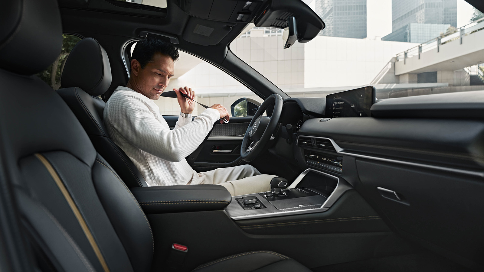 Mazda CX-70 PHEV – Interior Front Cabin