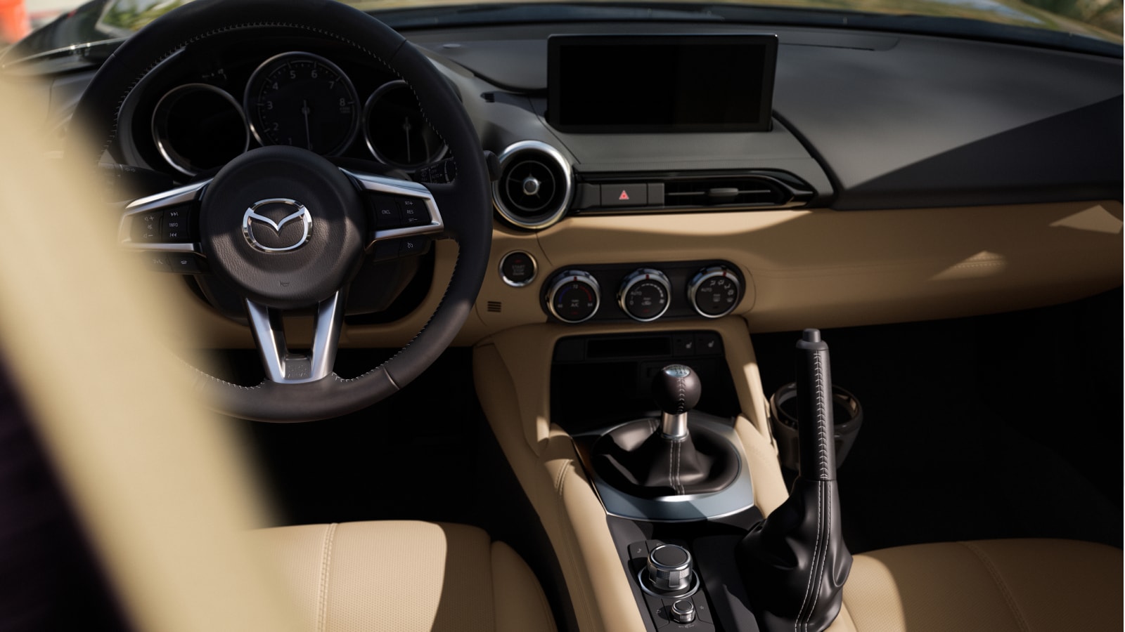 2025 Mazda MX-5 Miata Sports Car – Sculpted Cabin