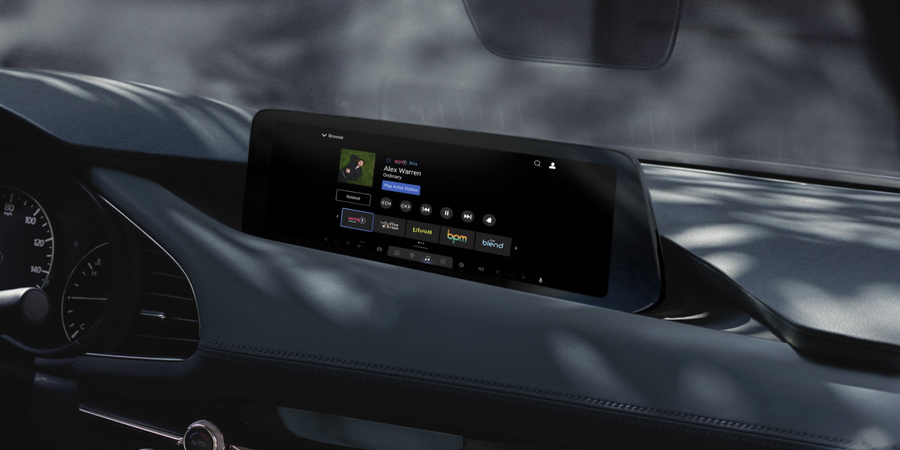 Mazda 3 Hatchback – Available SiriusXM Radio