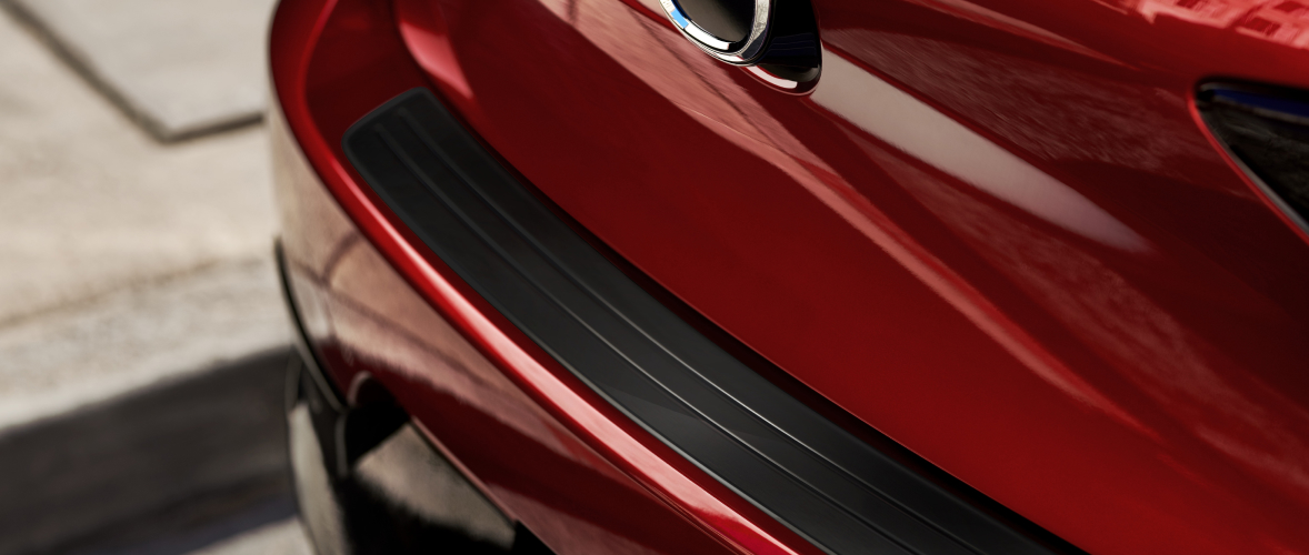 Accesorios del Mazda 3 Hatchback 2026  –  Parachoques trasero