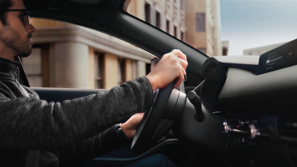 2026 Mazda 3 Sedan Fleet  –  Posición de conducción ideal