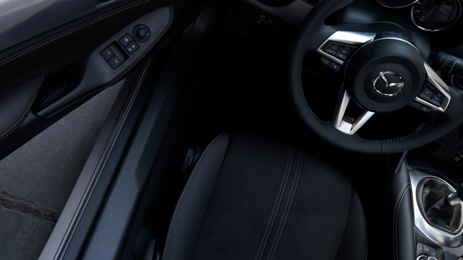 2026 Mazda MX-5 Miata RF – Driver Focused Cockpit