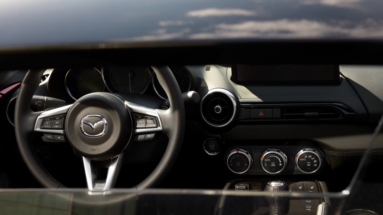 2026 Mazda MX-5 Miata RF – Sculpted Cabin