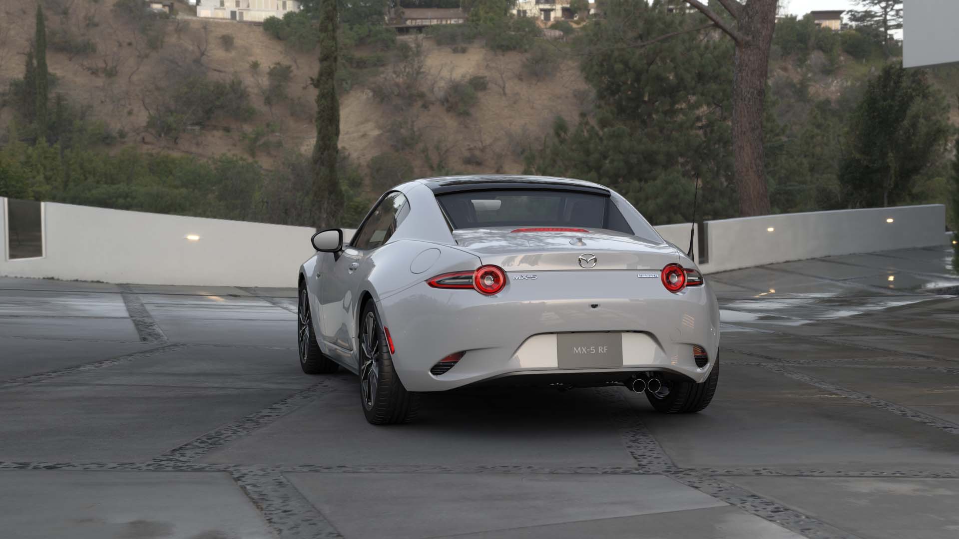2026 Mazda MX-5 Miata RF Image Gallery | Mazda USA