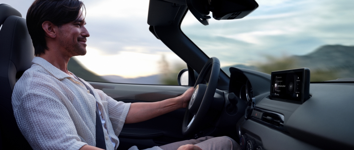 Mazda MX-5 Miata Convertible 2026  –  Interior